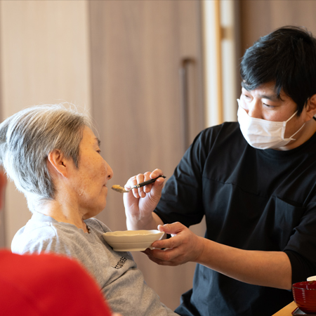 食事介助